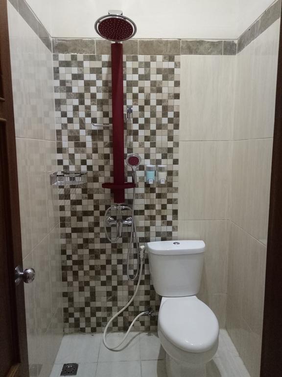 Nariska Suite Homestay Purwokerto Exterior foto